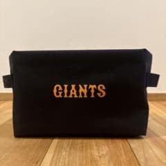 GIANTS ロゴ付き収納ボックス　ロゴ付き不織布3層マスクのセットのサムネイル