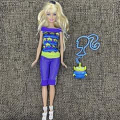 바비 장난감 스토리 Barbie loves alien
