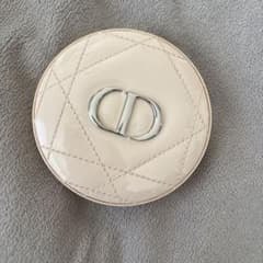 Dior スキン フォーエヴァー クチュール ルミナイザー 02 ピンクグロウのサムネイル