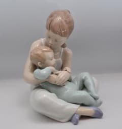 兄弟　Siblings　＃9236　★リヤドロ　スペイン　光沢仕上げ　箱付　美品 兄弟 Siblings ＃9236 ☆リヤドロ スペイン 光沢仕上げ 箱付 美品