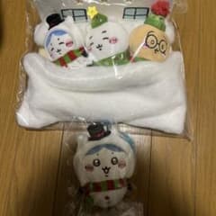 ちいかわ クリスマス ハッピーホリデーなマスコット おやすみベッドと繋がるセットのサムネイル