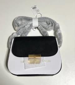 未使用品　MARC JACOBS ショルダーバッグ ブラックのサムネイル