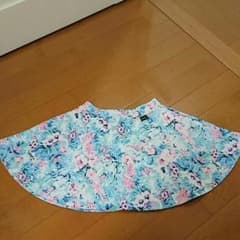 Jenniiスカート☆130㌢のサムネイル