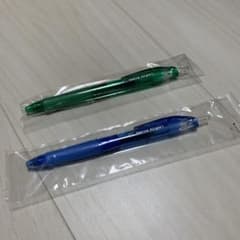 成田空港ボールペン2本のサムネイル