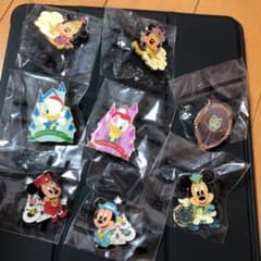 ディズニー ピンバッチ ピンバッジのサムネイル