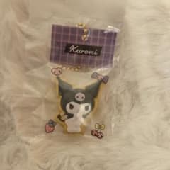 【最終値下げ！】クロミ 手作りおやつチャーム アイシングクッキーのサムネイル