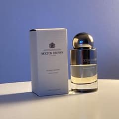 モルトンブラウン ロシアンレザー オードトワレ 50ml - メルカリ