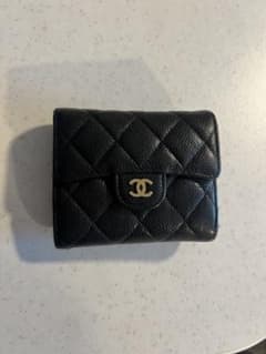 CHANEL ブラック キルティング 三つ折り財布 マトラッセのサムネイル