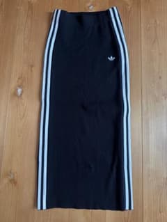adidas ブラック ストライプ タイトスカートのサムネイル