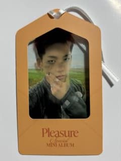 ヒョンソク ブックマーク TREASURE Pleasure weverseのサムネイル