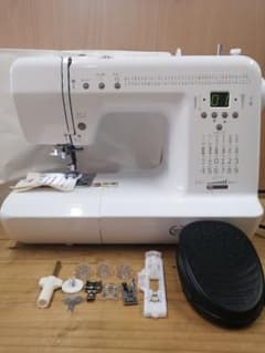 コンパクトミシンのサムネイル