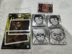 Demon Slayer: Kimetsu no Yaiba Tanjiro Zenitsu Inosuke Dining Fun Lottery Can Badge