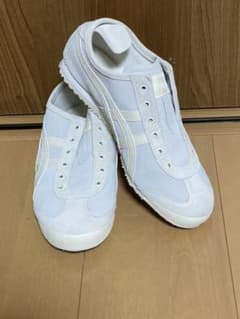 スニーカーのサムネイル