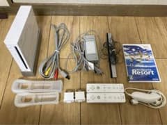 wii本体　wiiスポーツリゾートソフト付きのサムネイル