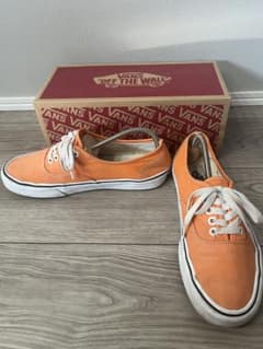 VANS authentic オレンジ　26.5のサムネイル