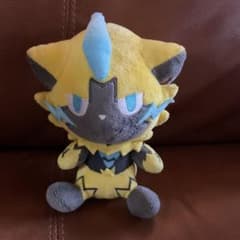 ポケモンドールズ ゼラオラ　ぬいぐるみのサムネイル