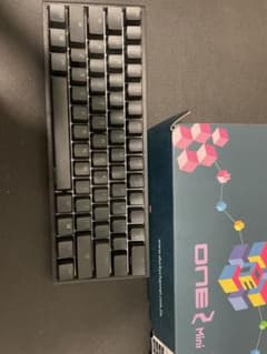 [ジャンク・チャダリング]Ducky ONE 2 MINI RGB 60%のサムネイル
