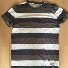 ホリスターTシャツのサムネイル