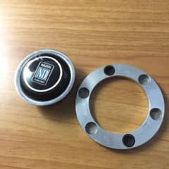 ナルディ ホーンボタン パーツセットのサムネイル
