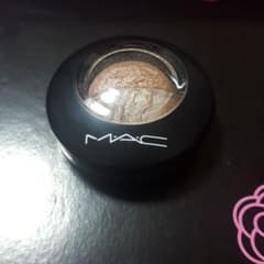 MAC ミネラライズアイシャドウ　ラブコネクションのサムネイル