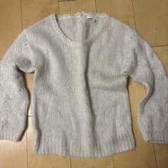 セーターのサムネイル