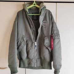 ALPHAINDUSTRIES МA-1のサムネイル