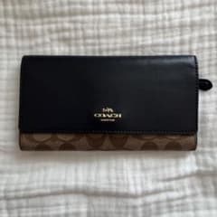 COACH 長財布のサムネイル