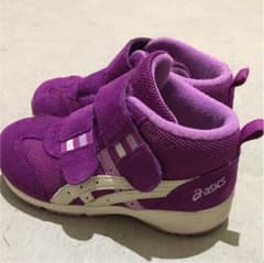 アシックス ハイカットスニーカー16cmのサムネイル