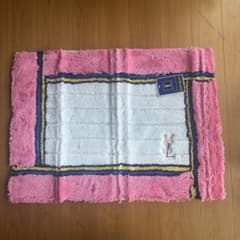 本日限定お値下げ イヴ・サンローラン バスマット - メルカリ