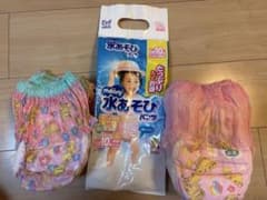 水あそびパンツ ビッグ 12-22kg ピカチュウ8枚のサムネイル