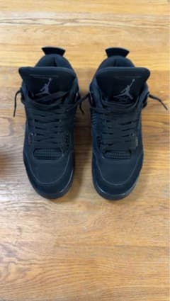 Nike Air Jordan 4 Black Cat スニーカーのサムネイル