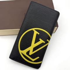 カ*ヤ様 ルイヴィトン ポルトフォイユ ブラザ エピ LVサークル ロゴ 二つ折 楽天市場】【5%OFF】 ルイヴィトン 二つ折り財布 LV × TM