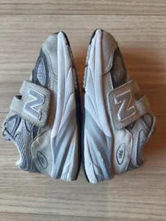 ニューバランス 990 v6 15.5cmのサムネイル