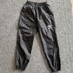 umbro ピステパンツ サイズ130 黒のサムネイル