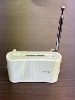 SONY ICF-51 FM/AM ポケットラジオ ホワイト 動作確認済み - メルカリ