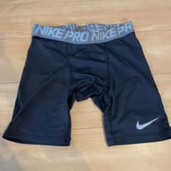 NIKE スパッツ　インナーパンツのサムネイル