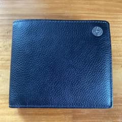 renoma 二つ折り財布　新品未使用品のサムネイル