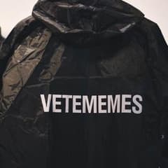 vetememes レインコートのサムネイル