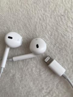 iPhone イヤホン　1本のサムネイル