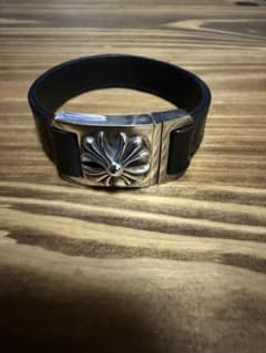 CHROME HEARTS レザーブレスレット ハーネスクラスプ - メルカリ