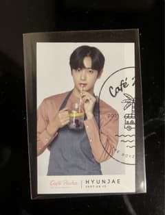THE BOYZ カフェ　ヒョンジェトレカのサムネイル