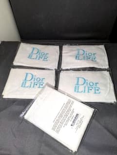 お値下げ❗️ ディオールノベルティ5点セット 未開封ノベルティ ディオール ハンカチ 5点 - メルカリ