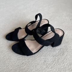 H&M サンダル　新品未使用