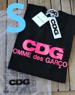 CDG OMNME des GARÇON* ブラック Tシャツ S - メルカリ