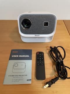 【美品】Jimveo E18 プロジェクター フルHD 1080Pのサムネイル
