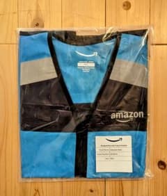 Amazon配達員ベスト(新品未開封)のサムネイル