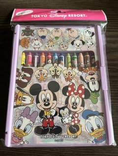 新品　ディズニー　色鉛筆セットのサムネイル