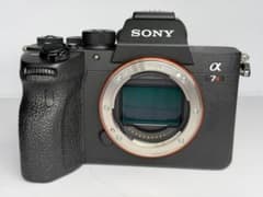 SONY α7RIV (ILCE-7RM4）ミラーレス一眼カメラ ボディのみ - メルカリ