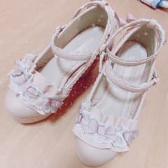 リズリサ パンプスのサムネイル