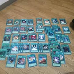 遊戯王  魔法カードのサムネイル